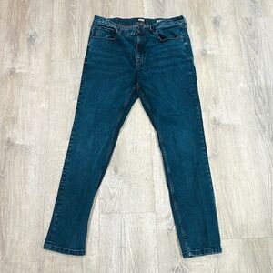 DKNY Jeans Mens 36x32 Blue Dark Wash Denim Mercer Skinny Fit Stretch mid rise